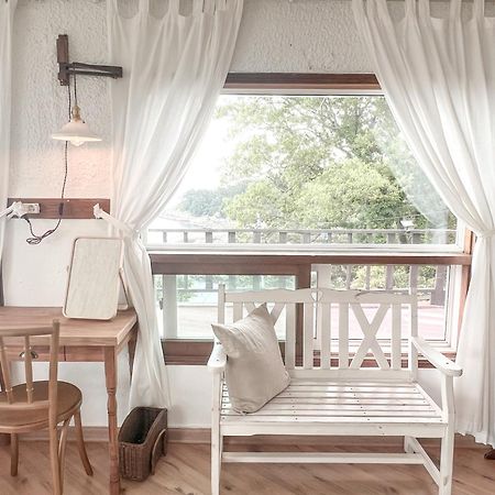 Country House Exclamation Mark & Comma ナムヘ エクステリア 写真
